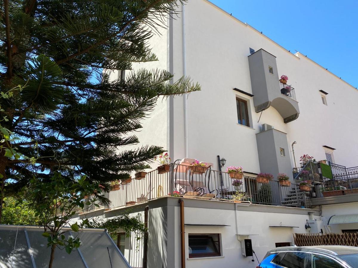 Hotel La Pennichella Sorrentina Relais Meta Exterior foto